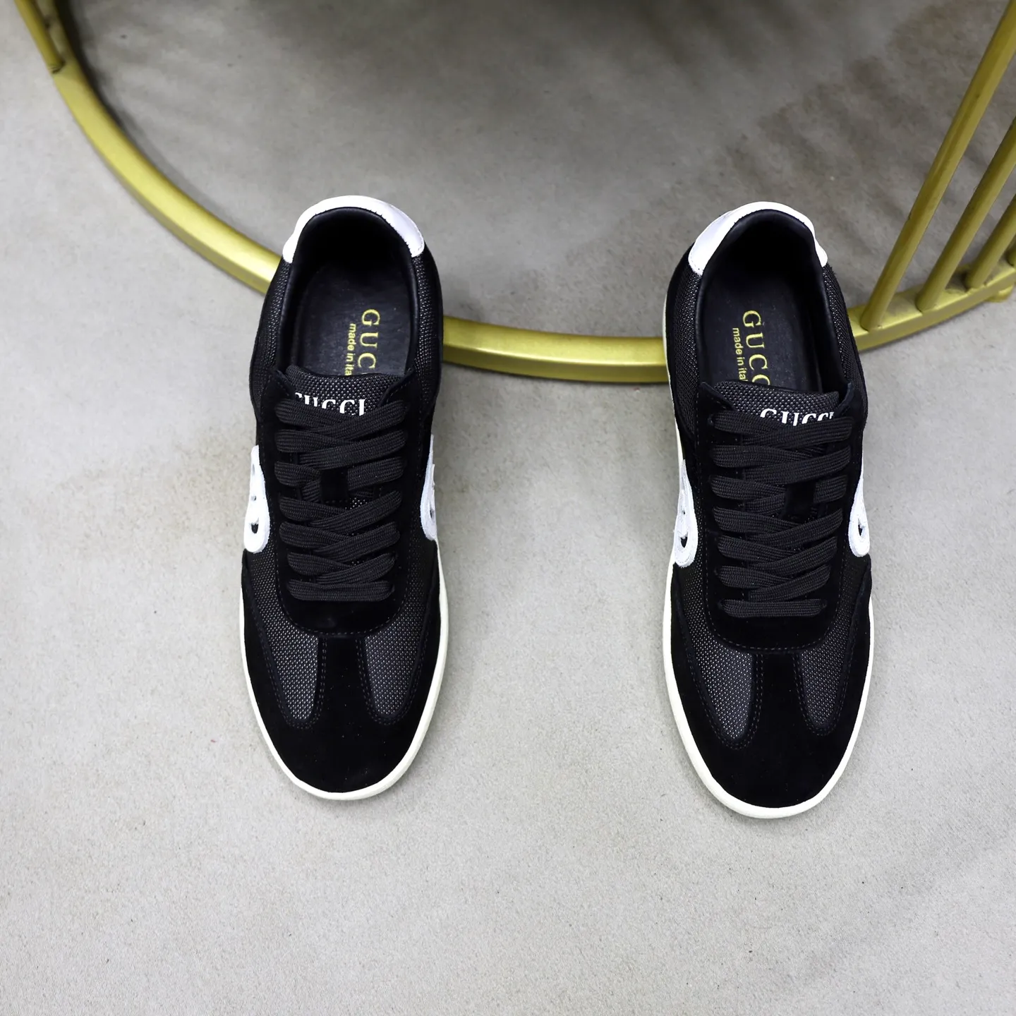 Men's shoes: 400💰🙅‍♂️🙅‍♂️🙅‍♂️ Brand: GUCCI Standard code: 38-44 (45 customized) Grade: Same as the official website Material: Original leather splicing Comfortable and breathable lining Original wear-resistant outsole Style category: Men's fashionable casual shoes Running sneakers Noble luxury brand elements Top luxury Color: actual picture color